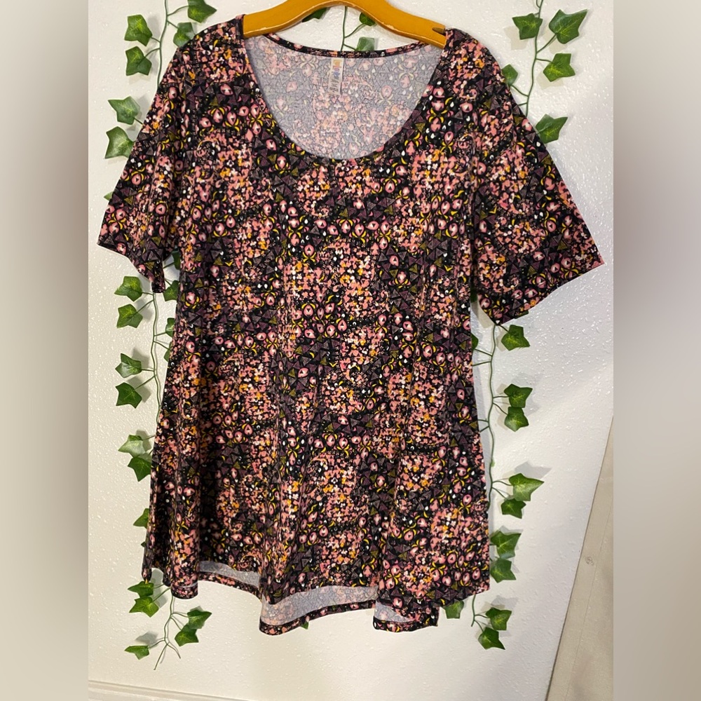 Lularoe Multi-Colored Blusas - image 1